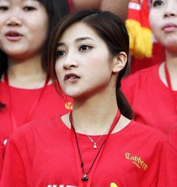 精品国产亚洲人成在线